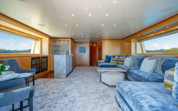 Image of LOVEBUG yacht #15