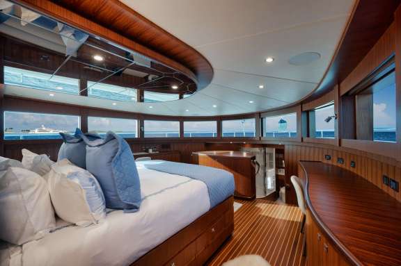 Image of She’s a Peach yacht #7