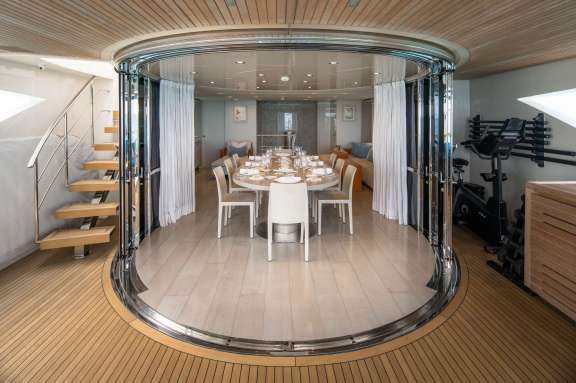 Image of HALCYON yacht #3