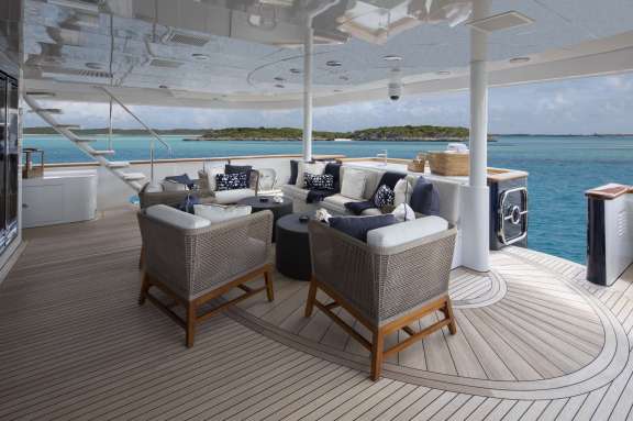 Main Aft Deck Lounge