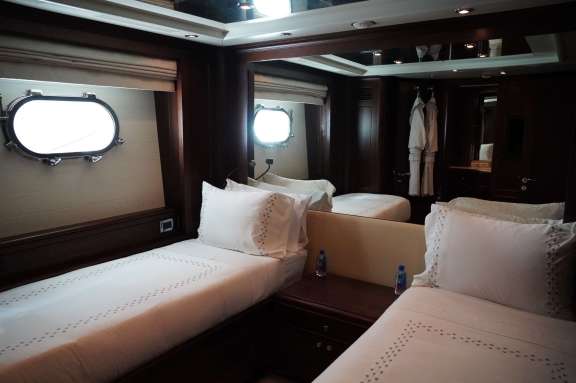 Lower deck - Stbd twin Stateroom