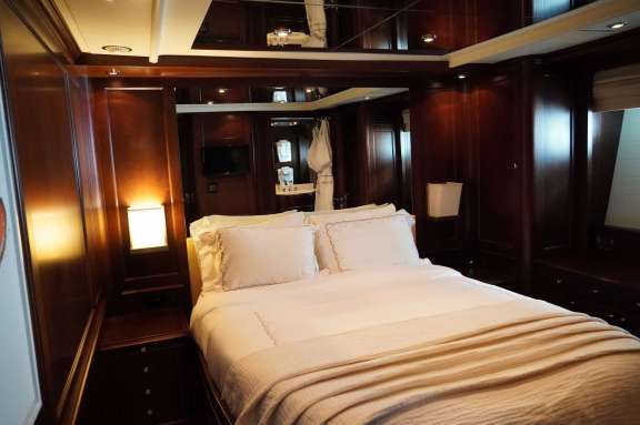 Lower Deck - VIP Stateroom