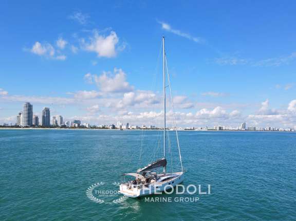 Image of AZUREE 46 yacht #17