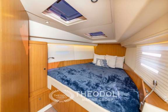 Image of AZUREE 46 yacht #6