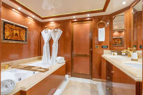 Owner's Ensuite
