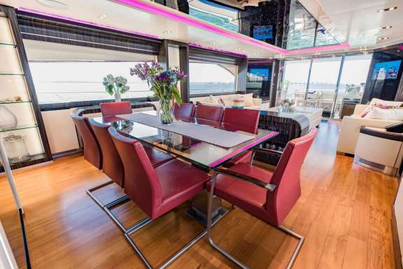 Image of Casual yacht #3