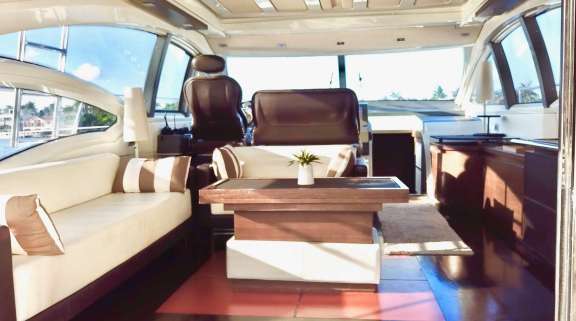 Image of Warren Kelly yacht #3