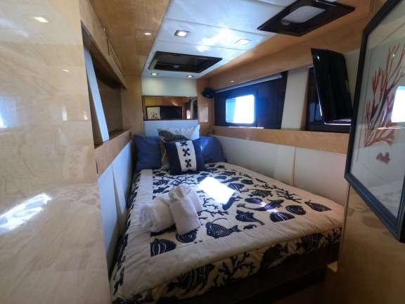 Port Forward Twin Cabin