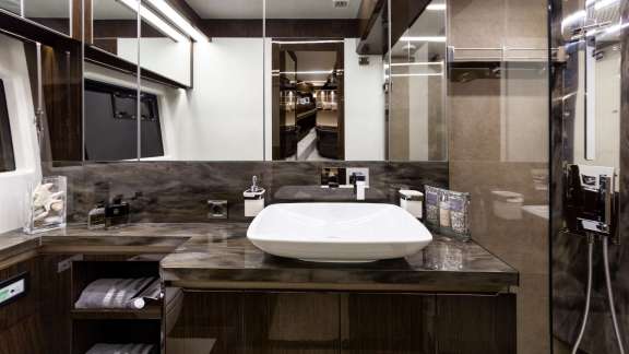 Image of Starting Over yacht #4