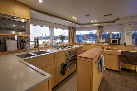 Image of WHISPERS II yacht #4