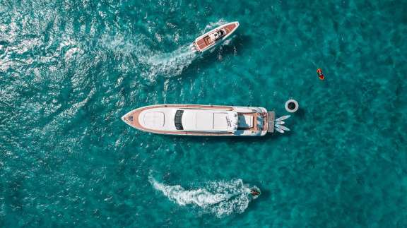 Image of TOTAL yacht #10