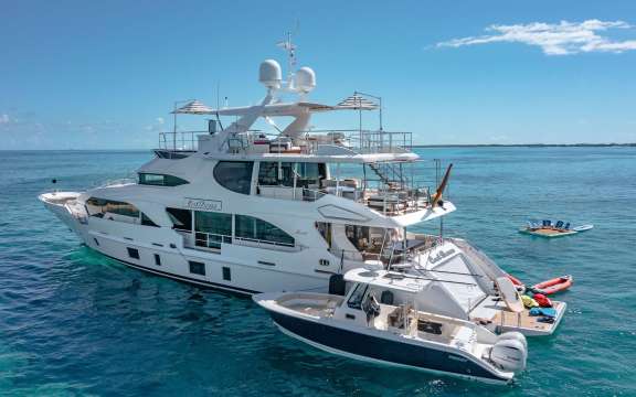 30' Pursuit w Twin Yamaha 300hp