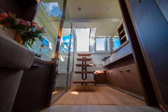 Image of Serenity yacht #2