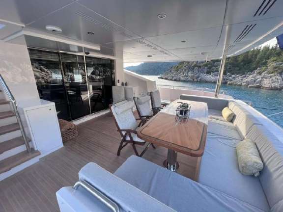 Aft deck