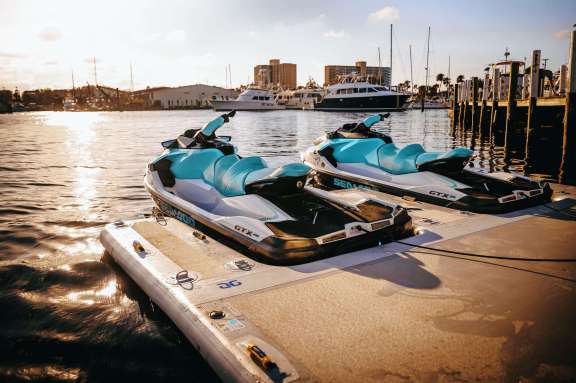 Image of Ready II Play yacht #6