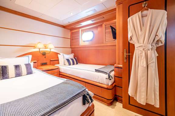 Twin Guest Stateroom