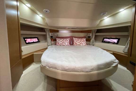 Image of Silver Lion yacht #9