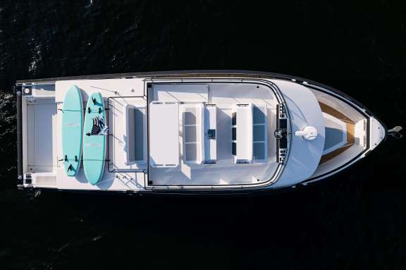 Image of GO-N-HOT yacht #12