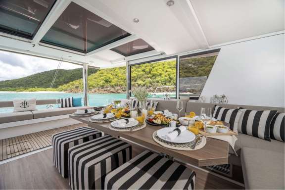 Image of HYDROTHERAPY yacht #10