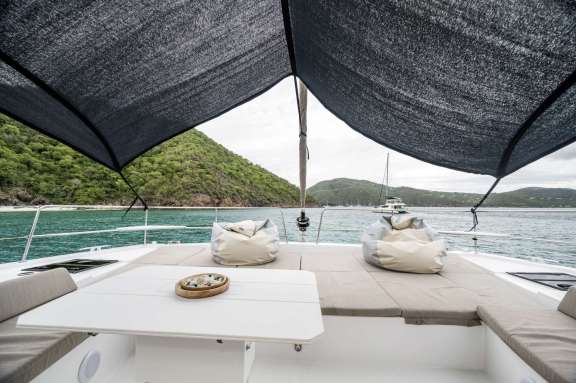Image of BLUE HORIZON yacht #15
