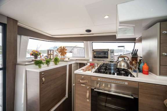 Image of BLUE HORIZON yacht #8