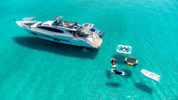 Image of NEW LIFE yacht #19