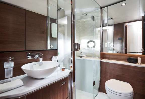 Image of CHAMELEON 3 yacht #15