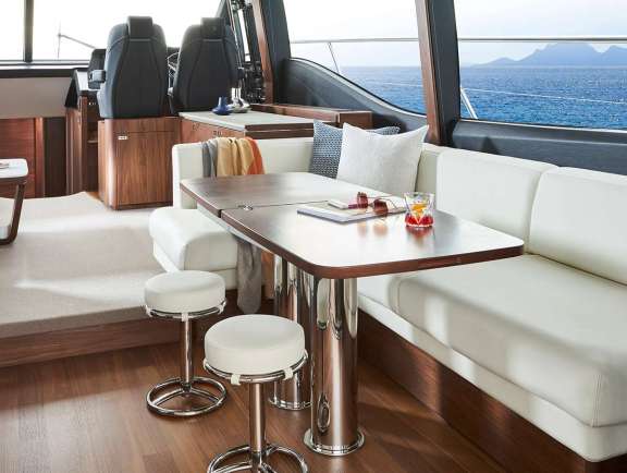 Image of CHAMELEON 3 yacht #3