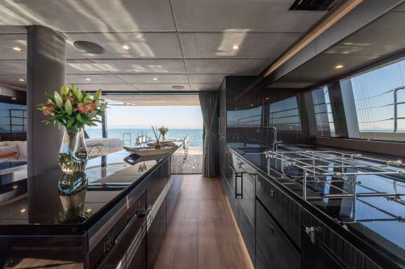 Image of YLIME yacht #4