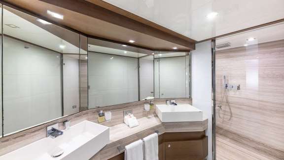 Image of HOYA SAXA yacht #7