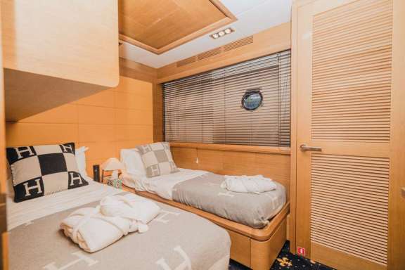 Image of Intervention yacht #10