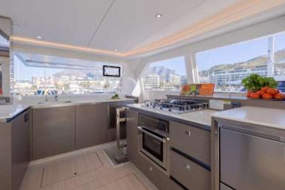 Image of Hazel Della yacht #10