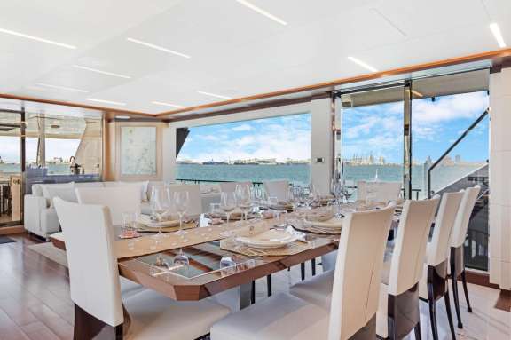 Image of MAKE BIG HAPPEN yacht #3