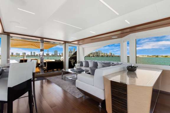 Image of MAKE BIG HAPPEN yacht #5