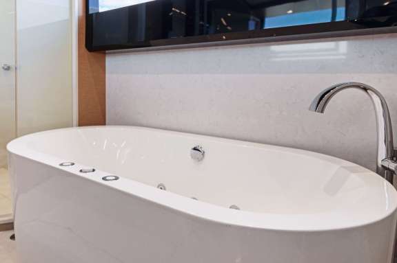 Image of MAKE BIG HAPPEN yacht #7