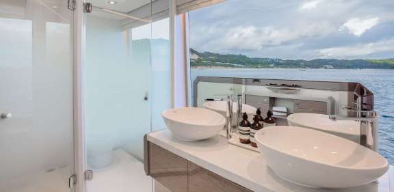 Master Bath (Sistership)