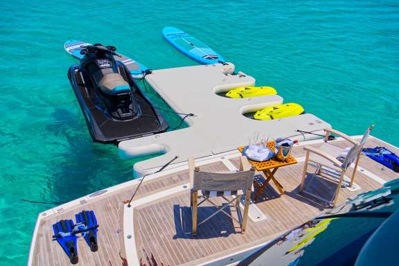 Image of Daddy’s $ yacht #5