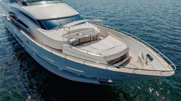 Image of 95 DOMINATOR yacht #11