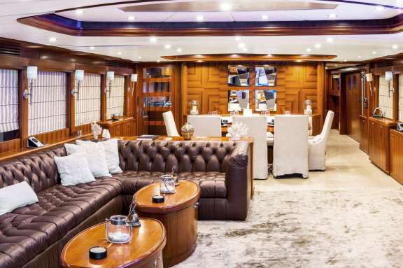 Image of Julia Johnson yacht #2