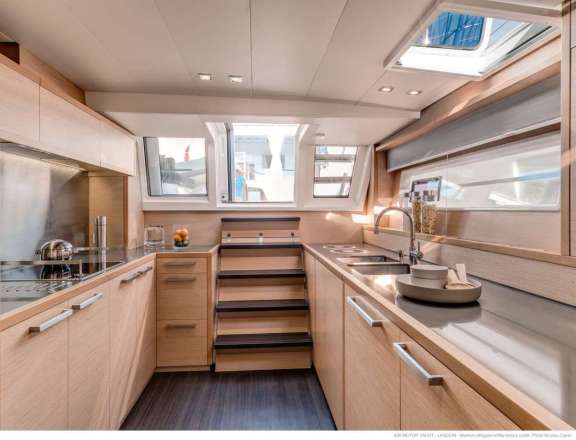 Image of PLAYTIME yacht #10