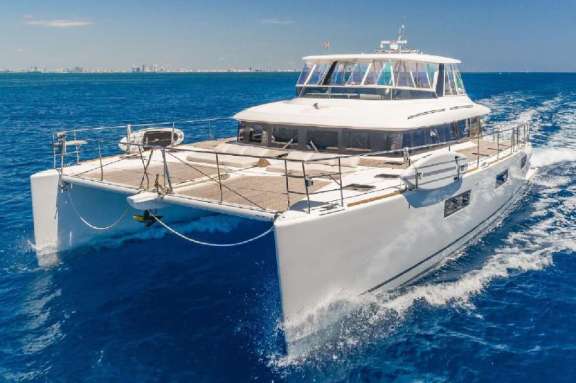 Image of PLAYTIME yacht #18