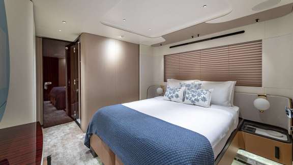 Image of BORA GORA yacht #11