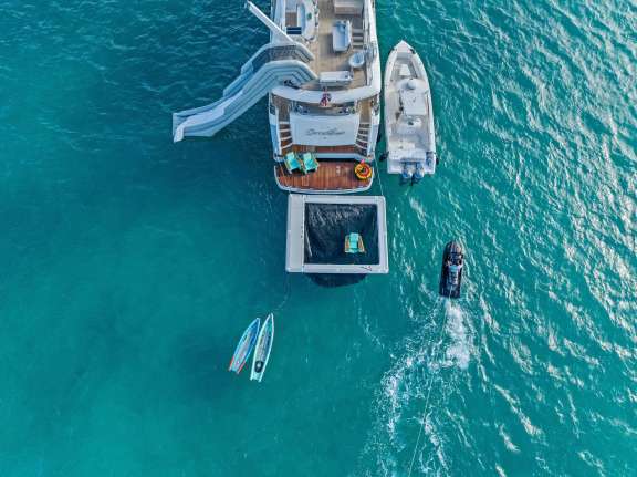 Tender, Toys, Sea Pool