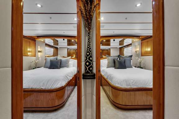 Mirrored Queen Stateroom with Pullmans