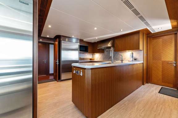 Image of Long Aweighted yacht #8