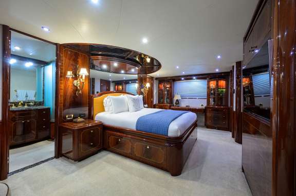 Image of LADY KRISTINA yacht #6