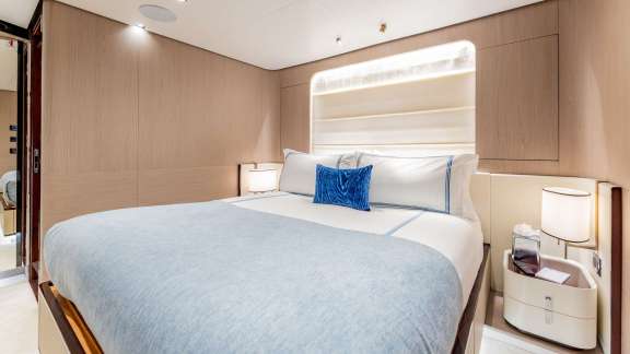 Guest Stateroom, Port Queen