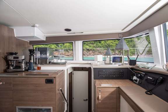 Image of ALORA yacht #14