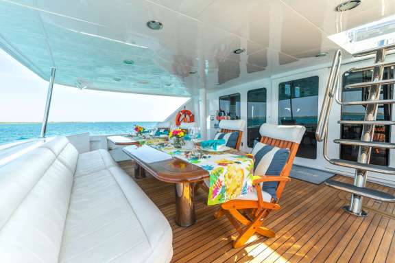 Image of Magnum Ride yacht #4