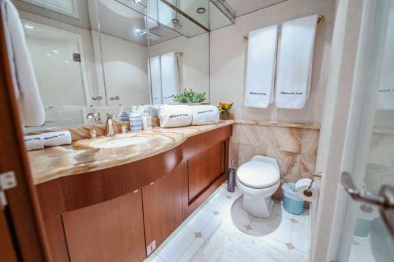 Image of Magnum Ride yacht #9